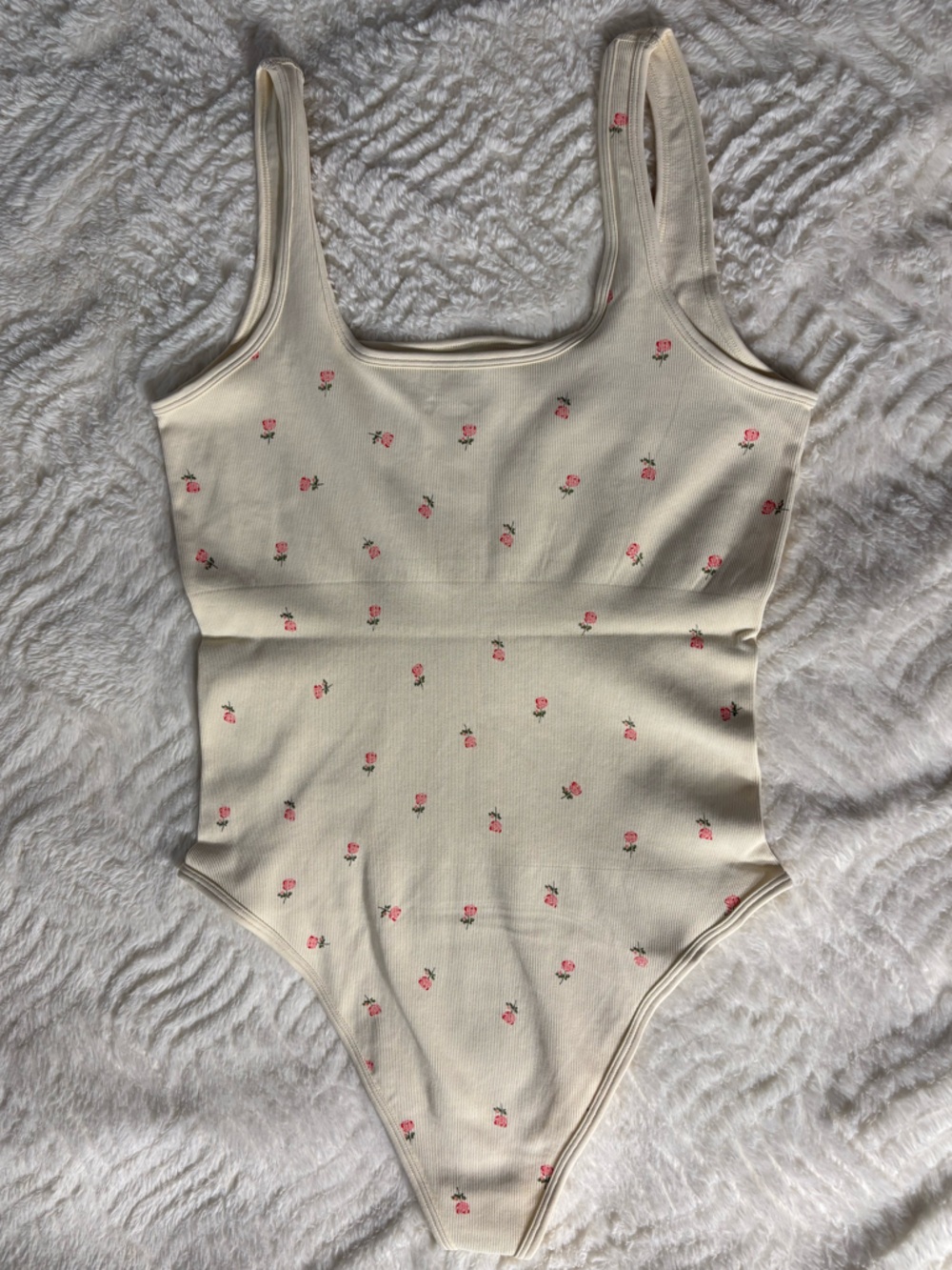 Cream With Roses Bodysuit - Picture 2 of 4